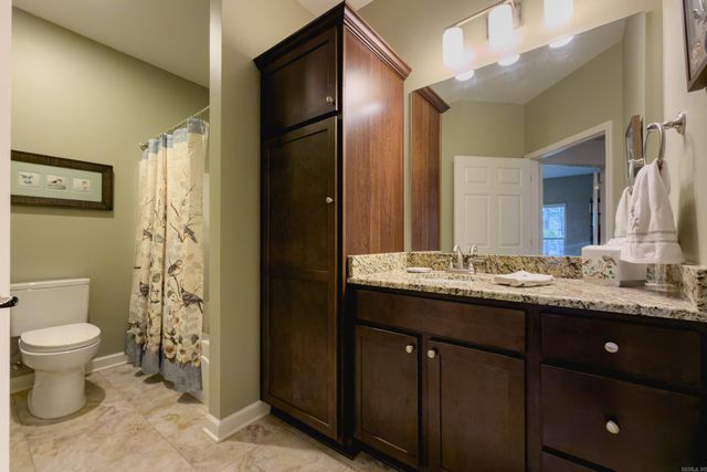 273 Mountain Terrace Circle, Maumelle, AR 72113