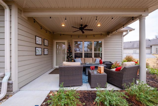 273 Mountain Terrace Circle, Maumelle, AR 72113