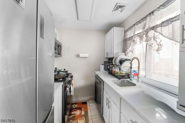 735 Linden Ave, Rahway City, NJ 07065