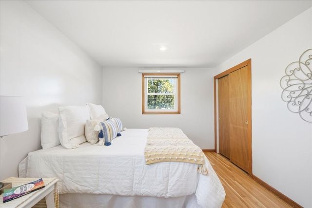 5 Moreau St, Stoughton, MA 02072
