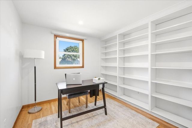 5 Moreau St, Stoughton, MA 02072