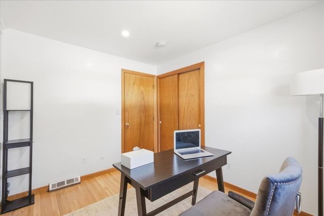 5 Moreau St, Stoughton, MA 02072