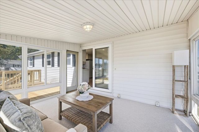 5 Moreau St, Stoughton, MA 02072
