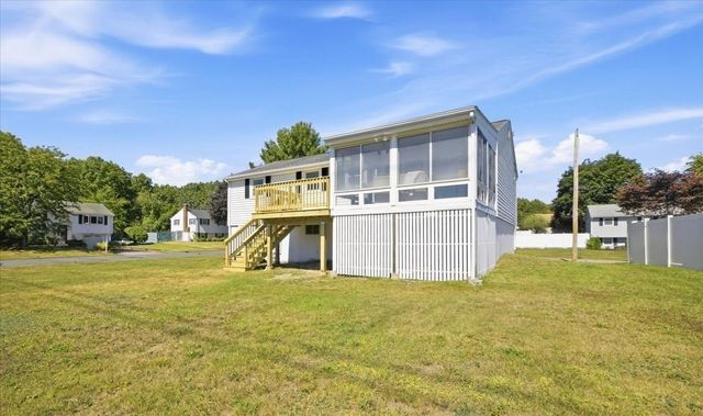 5 Moreau St, Stoughton, MA 02072