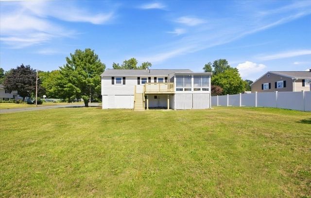 5 Moreau St, Stoughton, MA 02072