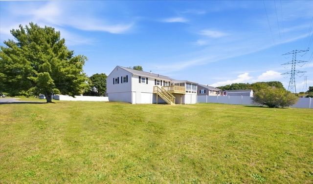 5 Moreau St, Stoughton, MA 02072