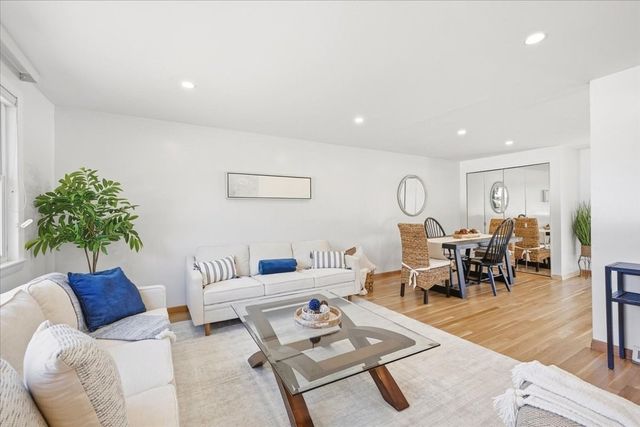 5 Moreau St, Stoughton, MA 02072