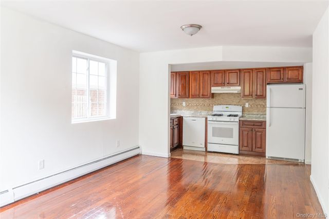 3115 Fenton Avenue, Bronx, NY 10469