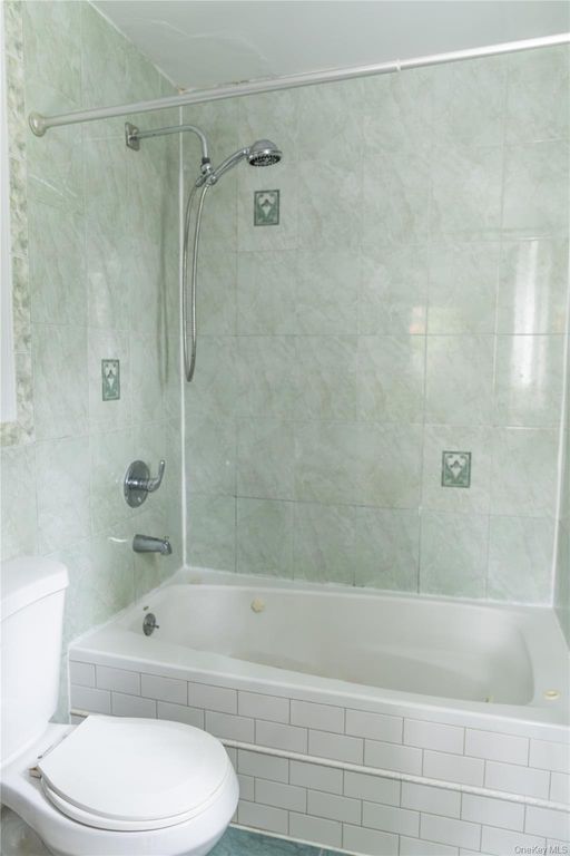 3115 Fenton Avenue, Bronx, NY 10469 — photo 4