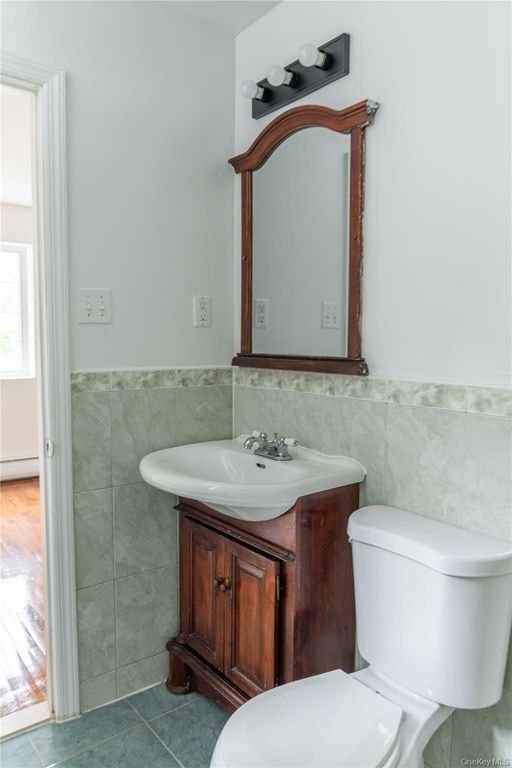3115 Fenton Avenue, Bronx, NY 10469 — photo 5