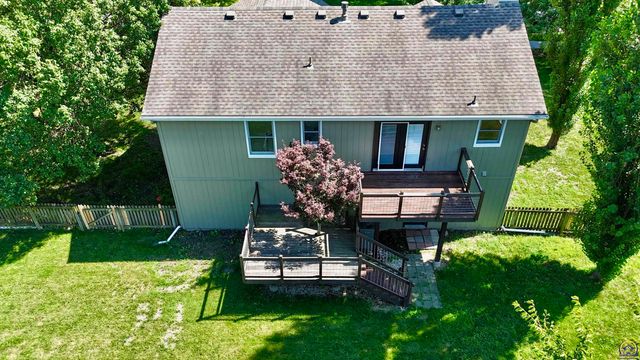 33124 W 87th Terr, De Soto, KS 66018