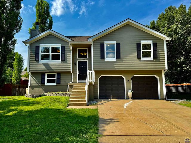 33124 W 87th Terr, De Soto, KS 66018