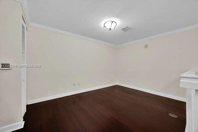 8395 SW 73rd Avenue 104, Miami, FL 33143