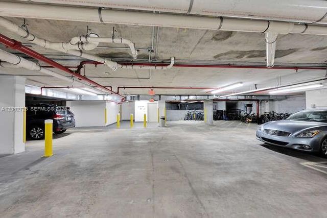 8395 SW 73rd Avenue 104, Miami, FL 33143