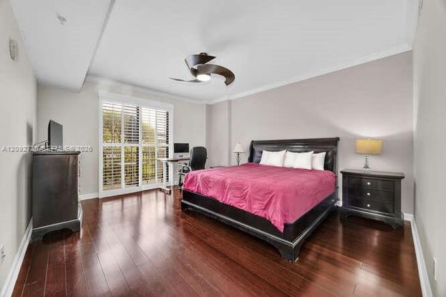 8395 SW 73rd Avenue 104, Miami, FL 33143