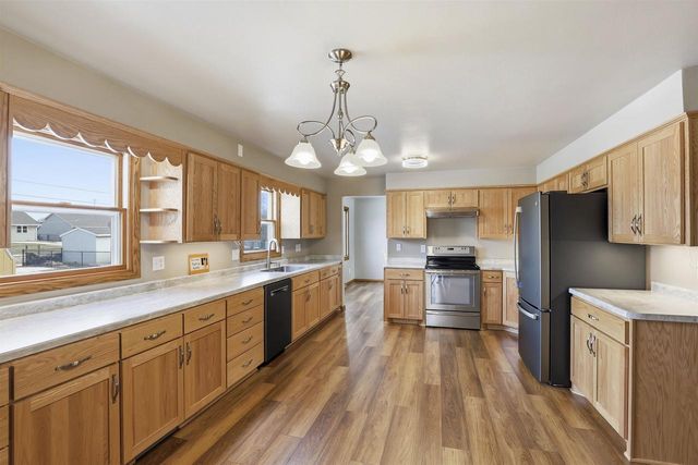 1894 SUSAN AVENUE, Neenah, WI 54956