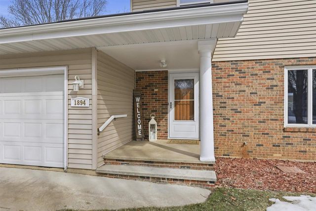 1894 SUSAN AVENUE, Neenah, WI 54956