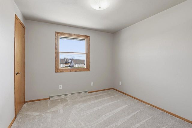 1894 SUSAN AVENUE, Neenah, WI 54956