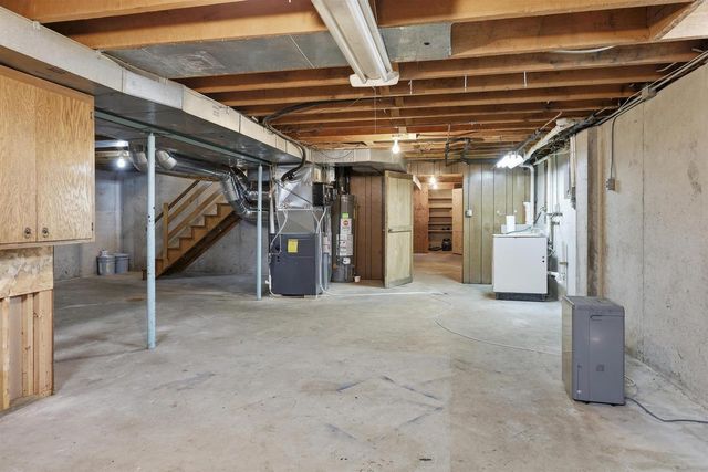 1894 SUSAN AVENUE, Neenah, WI 54956