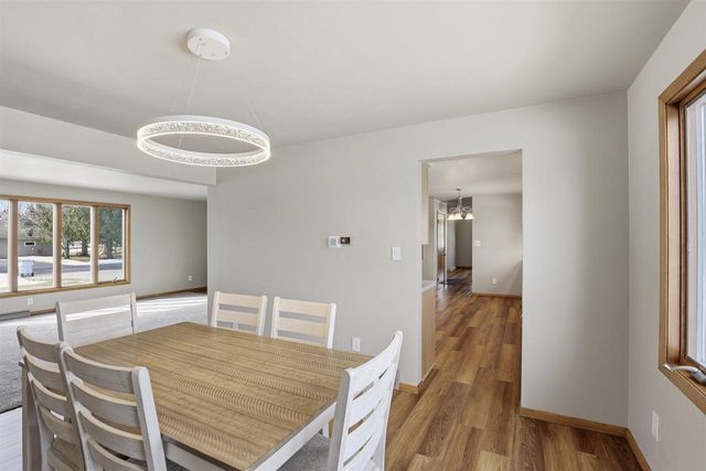 1894 SUSAN AVENUE, Neenah, WI 54956