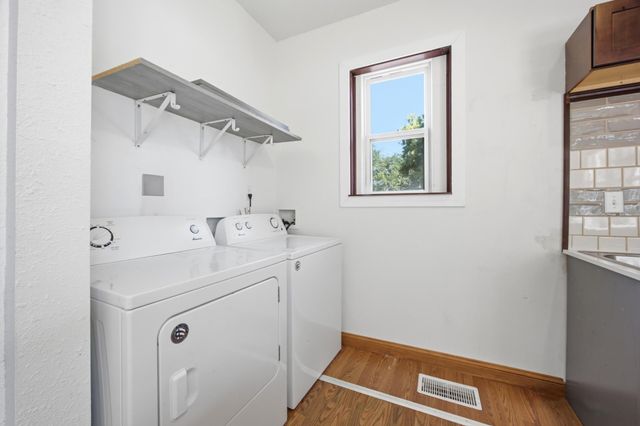 1111 8th Avenue N, Fargo, ND 58102