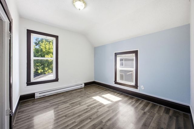 1111 8th Avenue N, Fargo, ND 58102