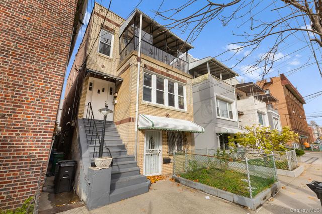 953 Rhinelander Avenue, Bronx, NY 10462