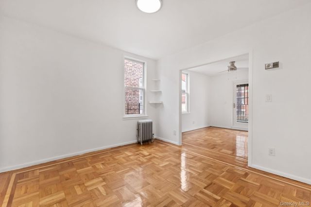 953 Rhinelander Avenue, Bronx, NY 10462