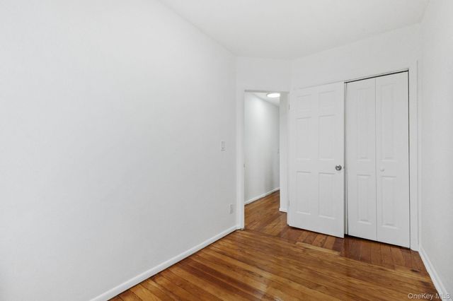 953 Rhinelander Avenue, Bronx, NY 10462