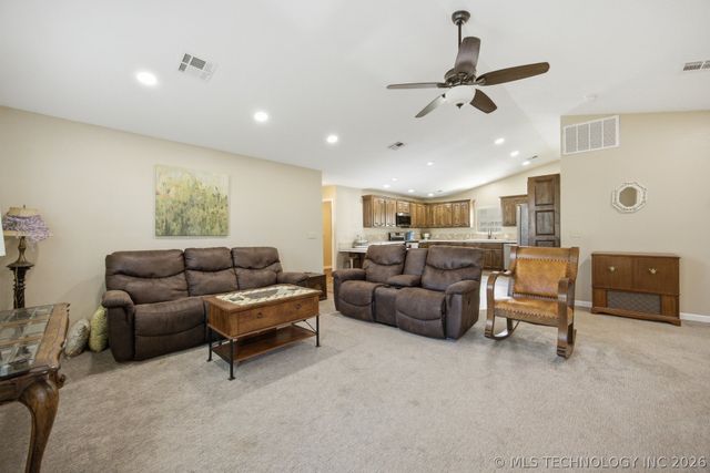 498 Big Horn, Mcalester, OK 74501