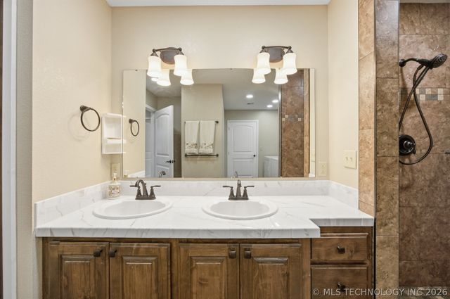 498 Big Horn, Mcalester, OK 74501