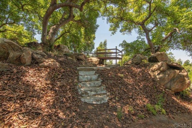 3135 E Valley Parkway, Escondido, CA 92027