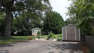 130 S 12TH ST, Purcellville, VA 20132