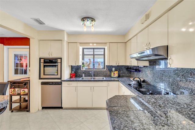 1961 NE 31st Street, Lighthouse Point, FL 33064