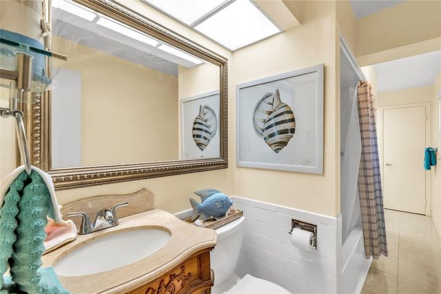 1961 NE 31st Street, Lighthouse Point, FL 33064