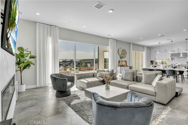 265 Orchid Court, Montebello, CA 90640