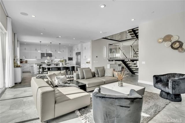 265 Orchid Court, Montebello, CA 90640
