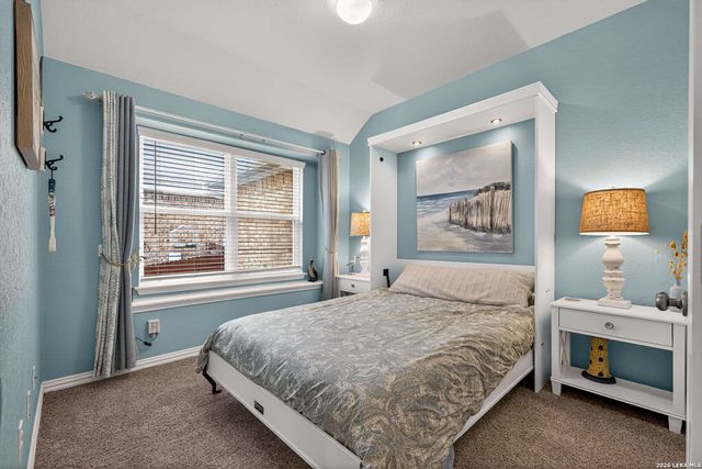 25703 Hermosa Vis, San Antonio, TX 78260