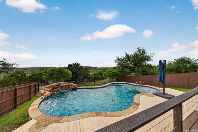 25703 Hermosa Vis, San Antonio, TX 78260