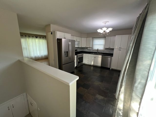 5717 Dover Road, Oak Forest, IL 60452