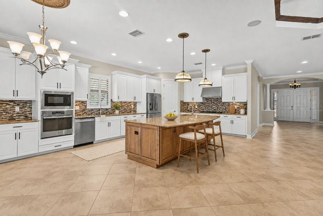 9913 WICKER PARK PLACE, Palmetto, FL 34221