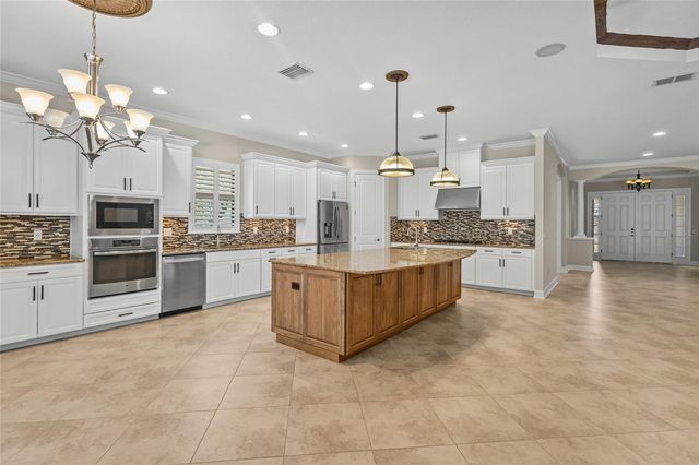 9913 WICKER PARK PLACE, Palmetto, FL 34221