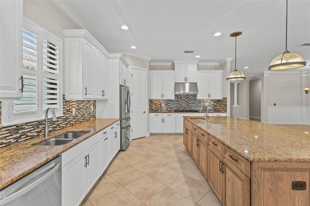 9913 WICKER PARK PLACE, Palmetto, FL 34221