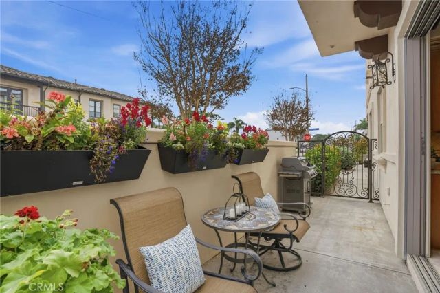 1202 Huntington Street, Huntington Beach, CA 92648