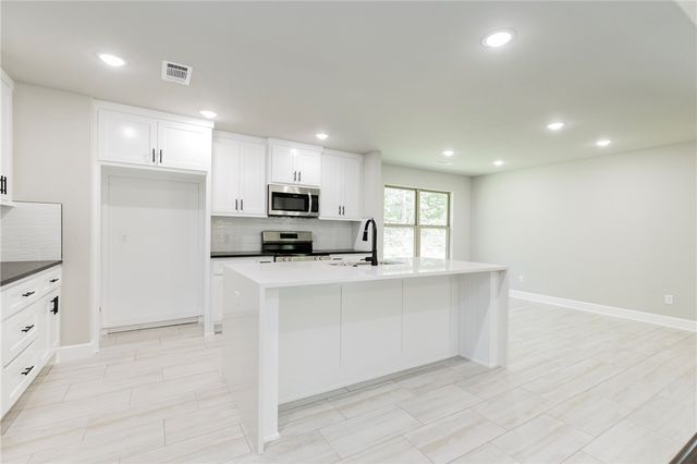 95 Shetland Drive, Bella Vista, AR 72715