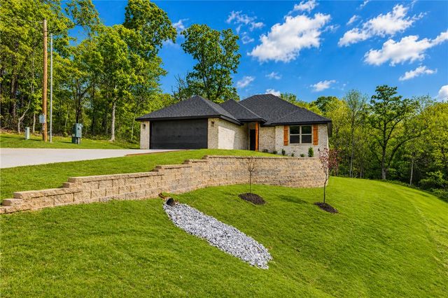95 Shetland Drive, Bella Vista, AR 72715