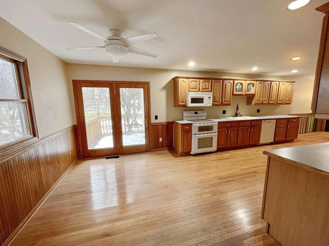 5309 Portsmouth Way, Madison, WI 53714