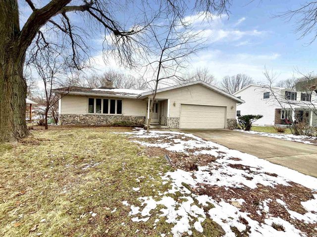 5309 Portsmouth Way, Madison, WI 53714
