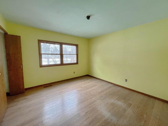 5309 Portsmouth Way, Madison, WI 53714