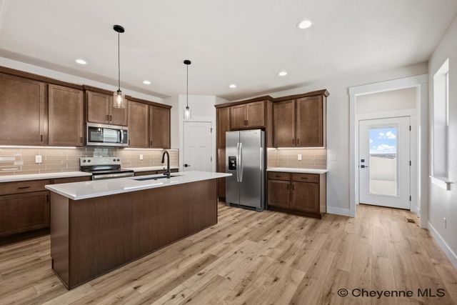 7849 WILDERNESS TRL, Cheyenne, WY 82001